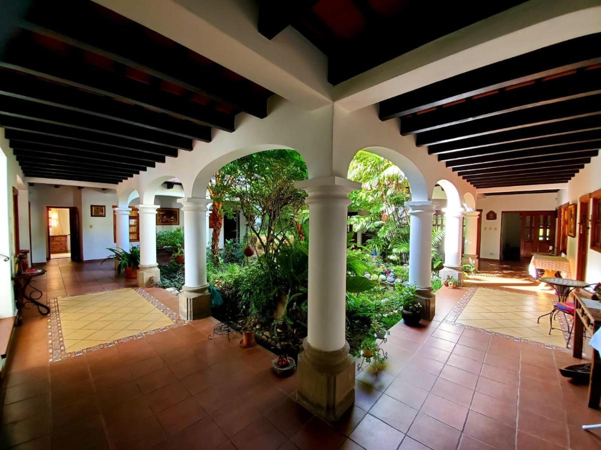 Hotel Y Jardines Casa Buho Antigua Ngoại thất bức ảnh
